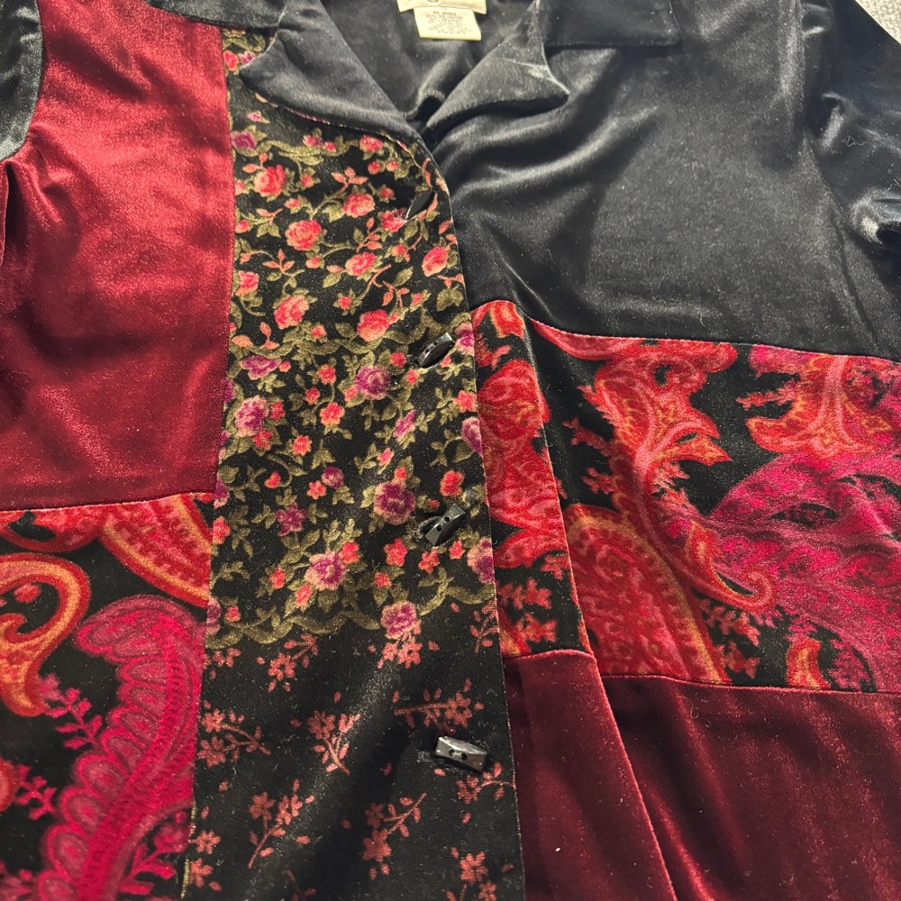 Women's Black And Red Patchwork Jacket - image 4